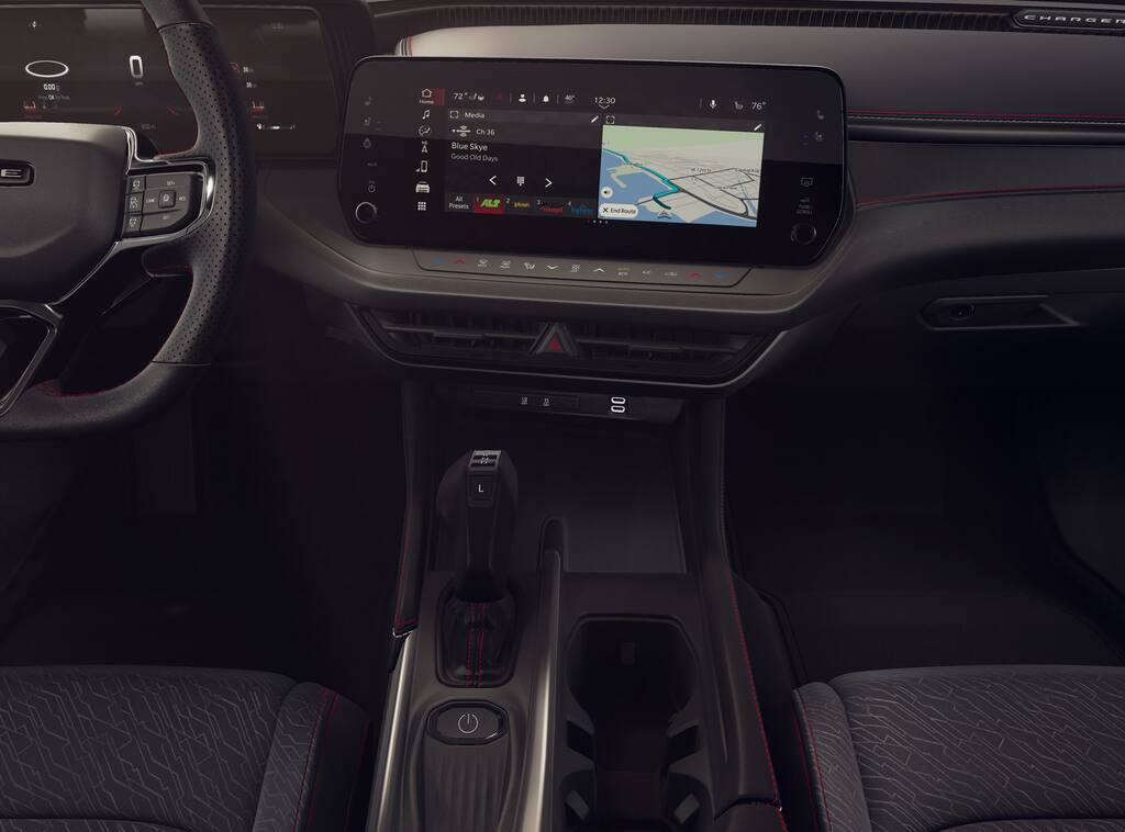 New 2026 Dodge Charger Daytona Scat Pack image 5