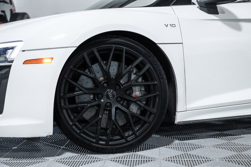 Used 2018 Audi R8 V10 plus image 18