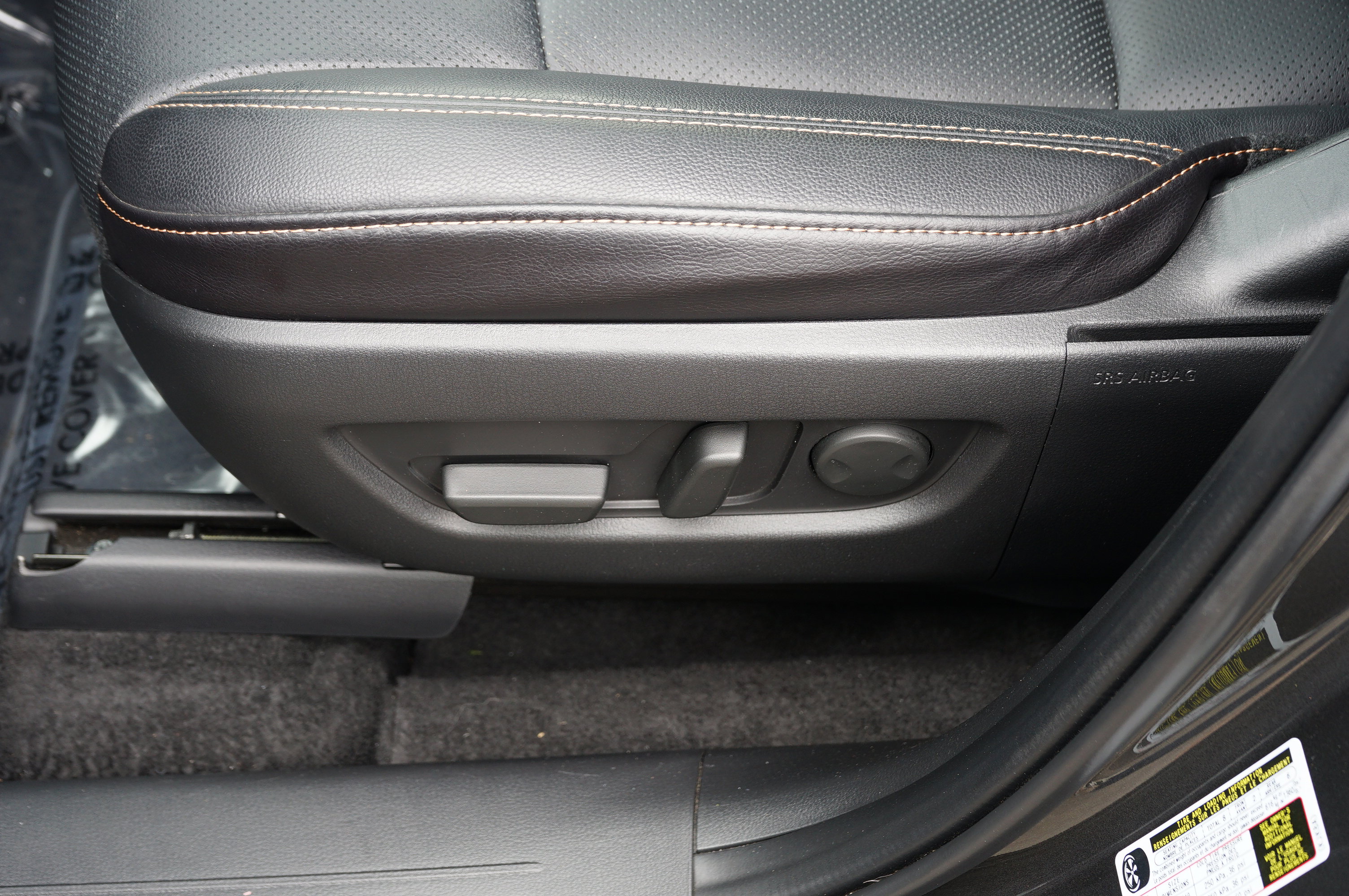 Used 2025 MAZDA CX-90 3.3 Turbo w/ Preferred Package image 17