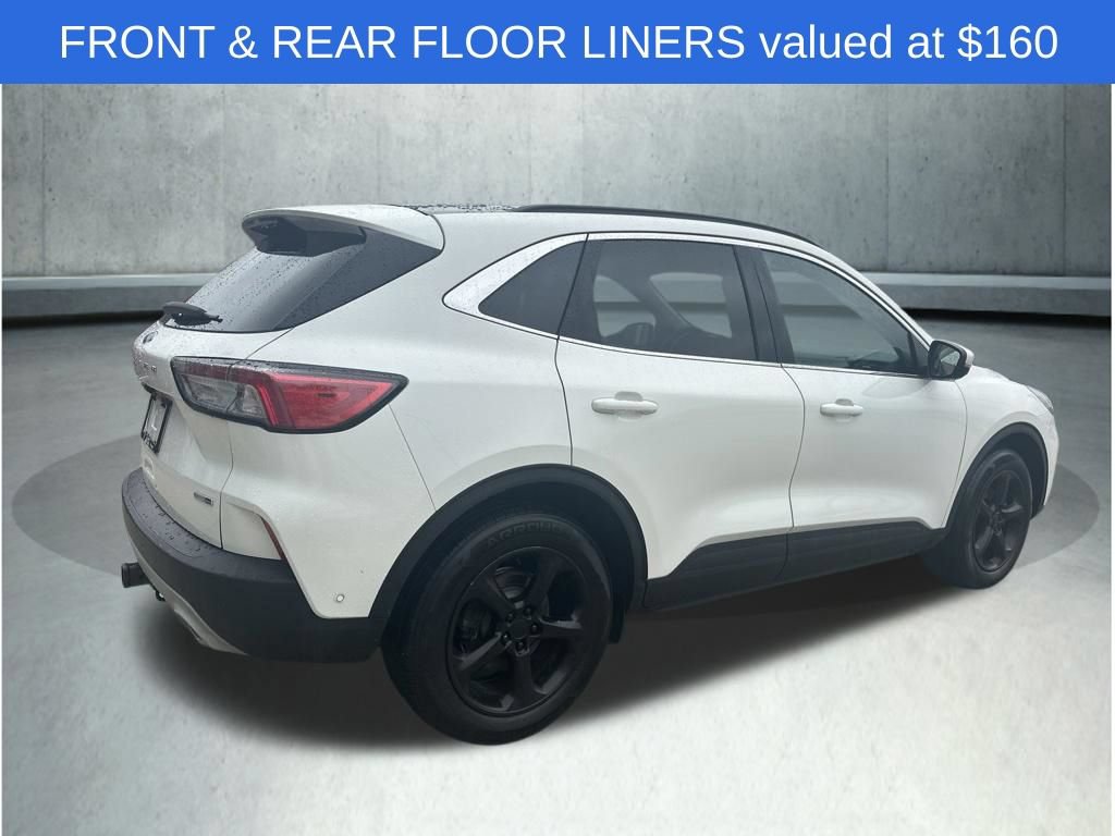 Used 2020 Ford Escape Titanium w/ Titanium Premium Package 2.0 AWD/4WD image 7