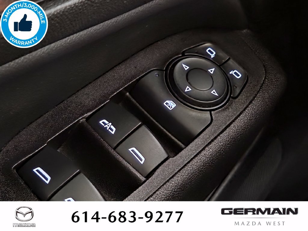 Used 2021 Chevrolet Equinox LT FWD image 27