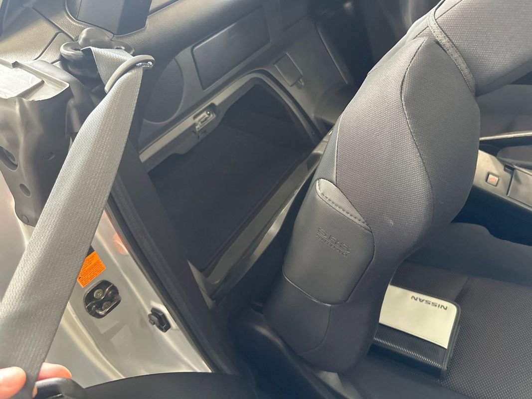 Used 2004 Nissan 350Z Enthusiast w/ Side Airbags Pkg image 75