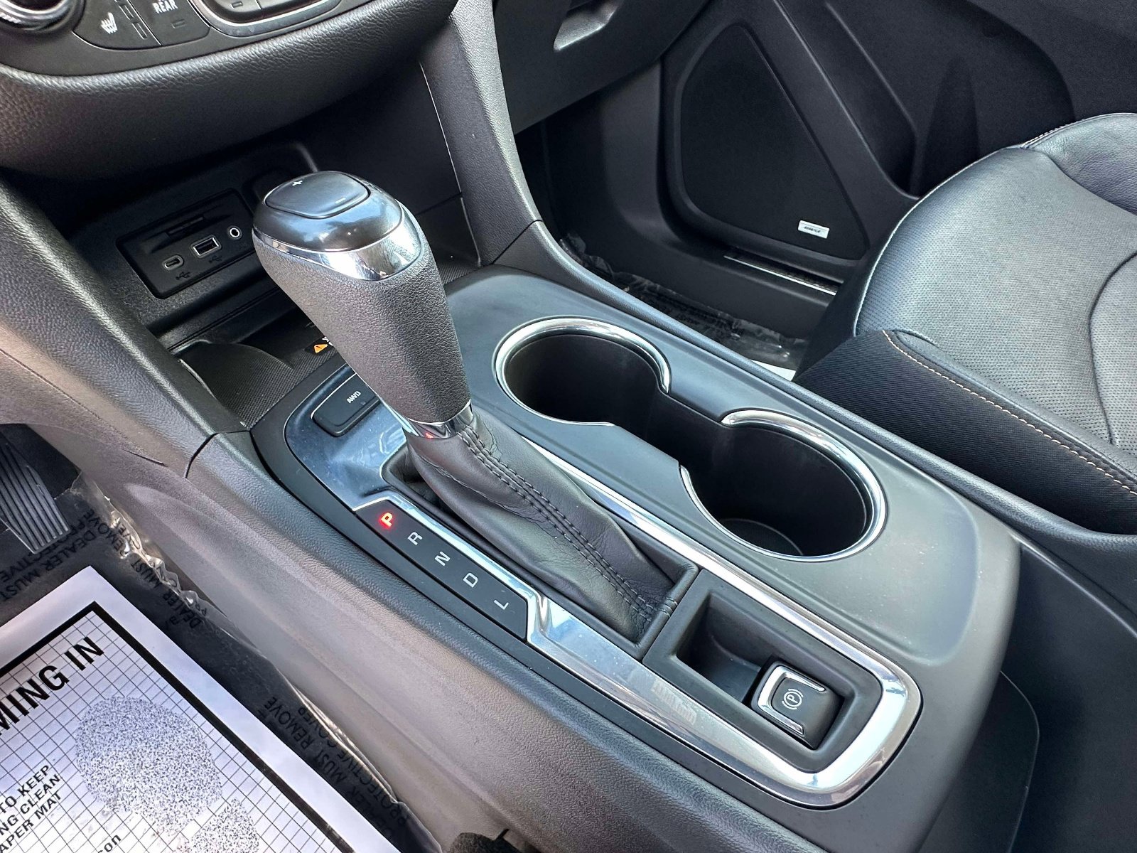 Used 2021 Chevrolet Equinox Premier image 14