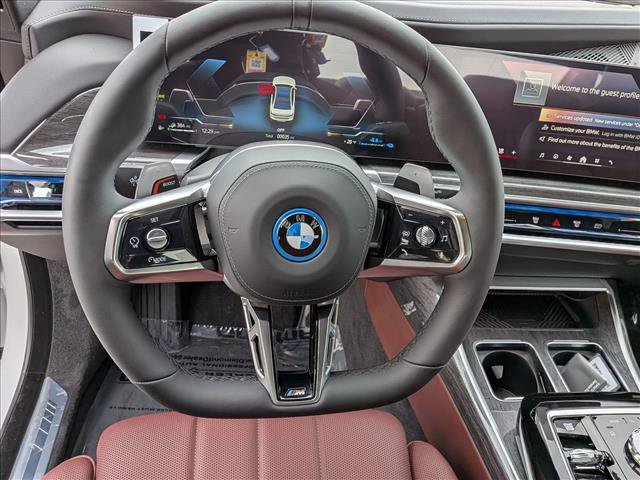 New 2026 BMW 750e xDrive image 11