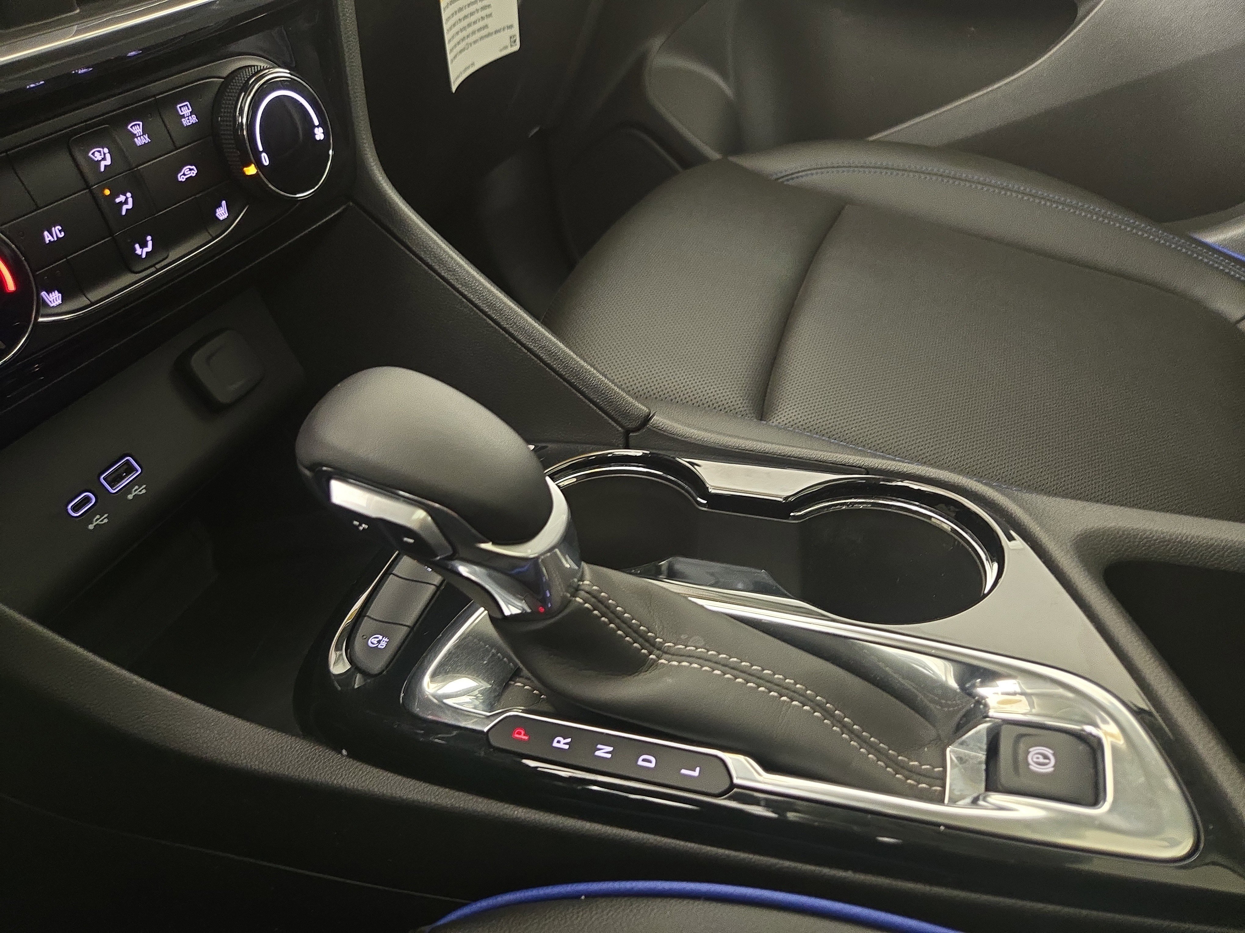 Certified 2026 Buick Encore GX Sport Touring w/ Comfort Package image 22