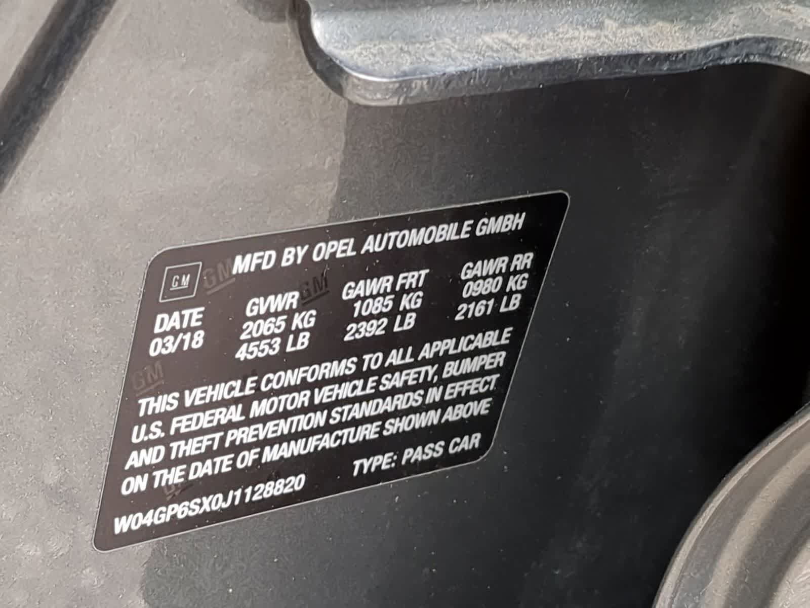 Used 2018 Buick Regal Essence w/ Driver Confidence Package #1 FWD image 32