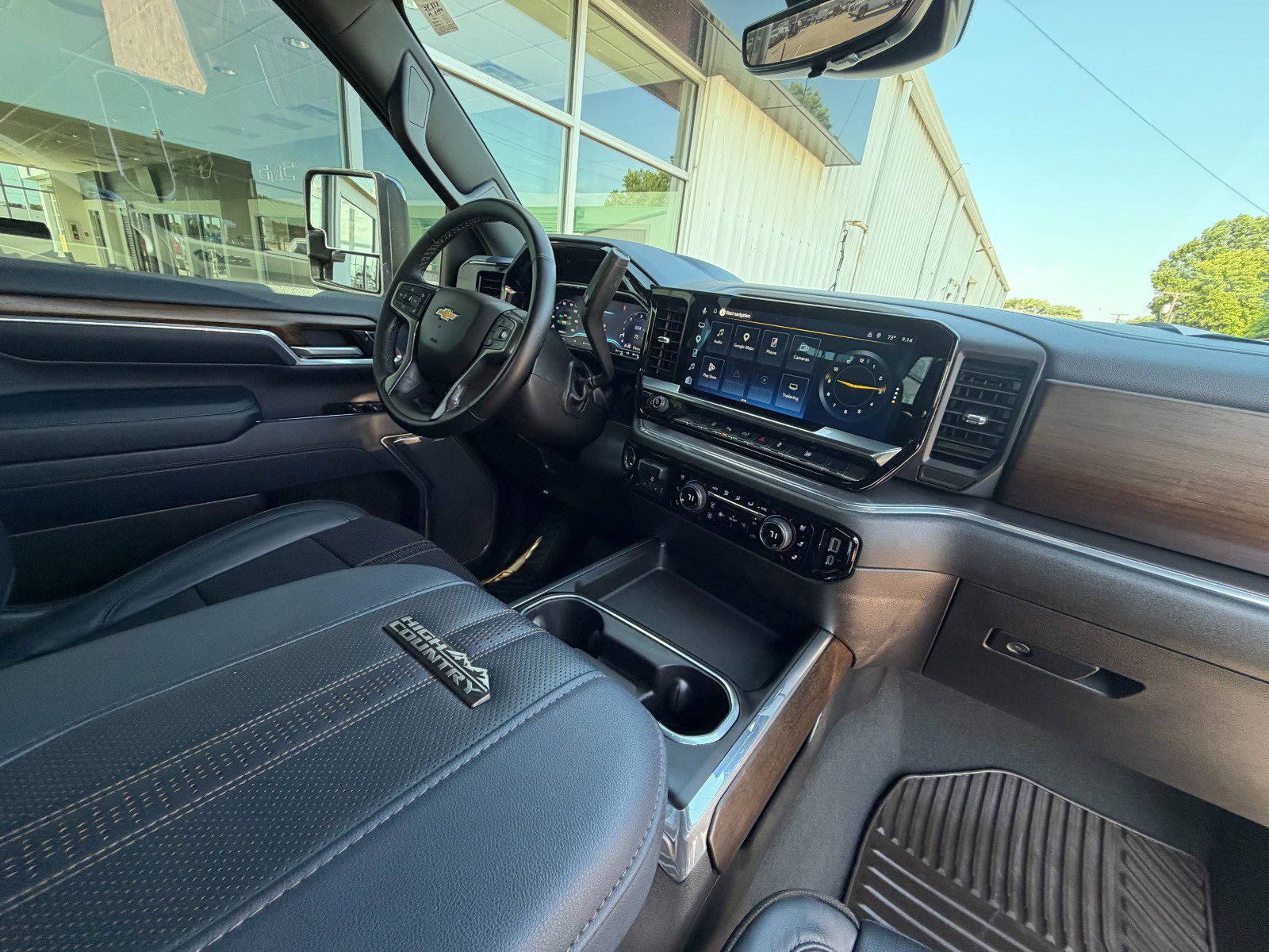 Certified 2025 Chevrolet Silverado 3500 High Country w/ High Country Premium Package AWD/4WD image 40