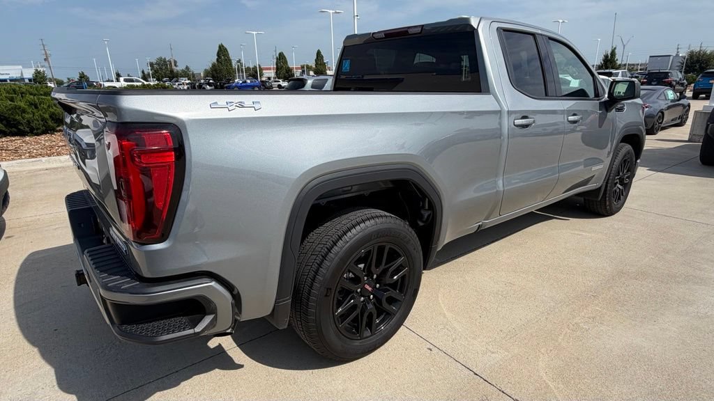 Used 2024 GMC Sierra 1500 Elevation AWD/4WD image 5