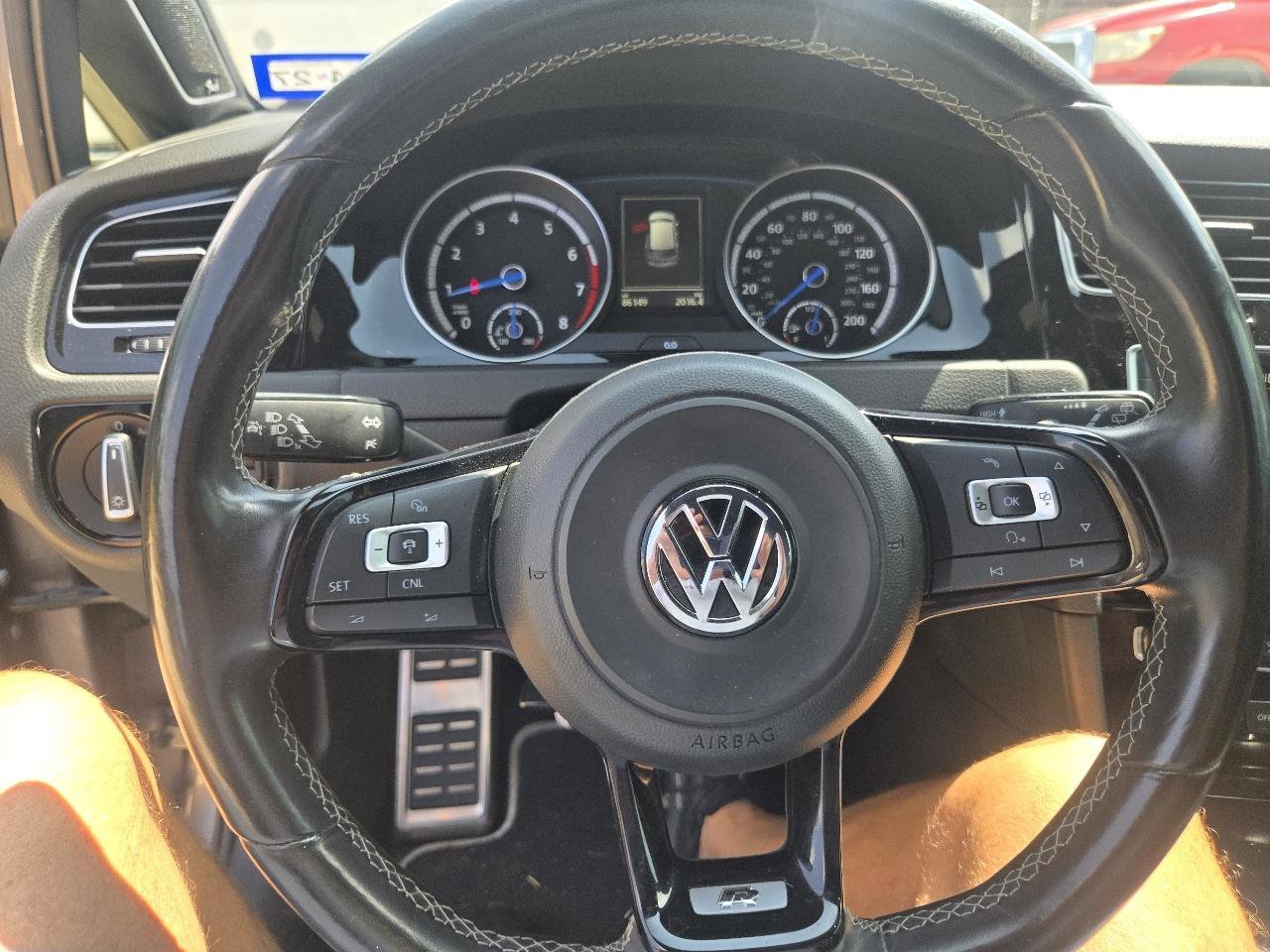 Used 2016 Volkswagen Golf 4-Door AWD/4WD image 20