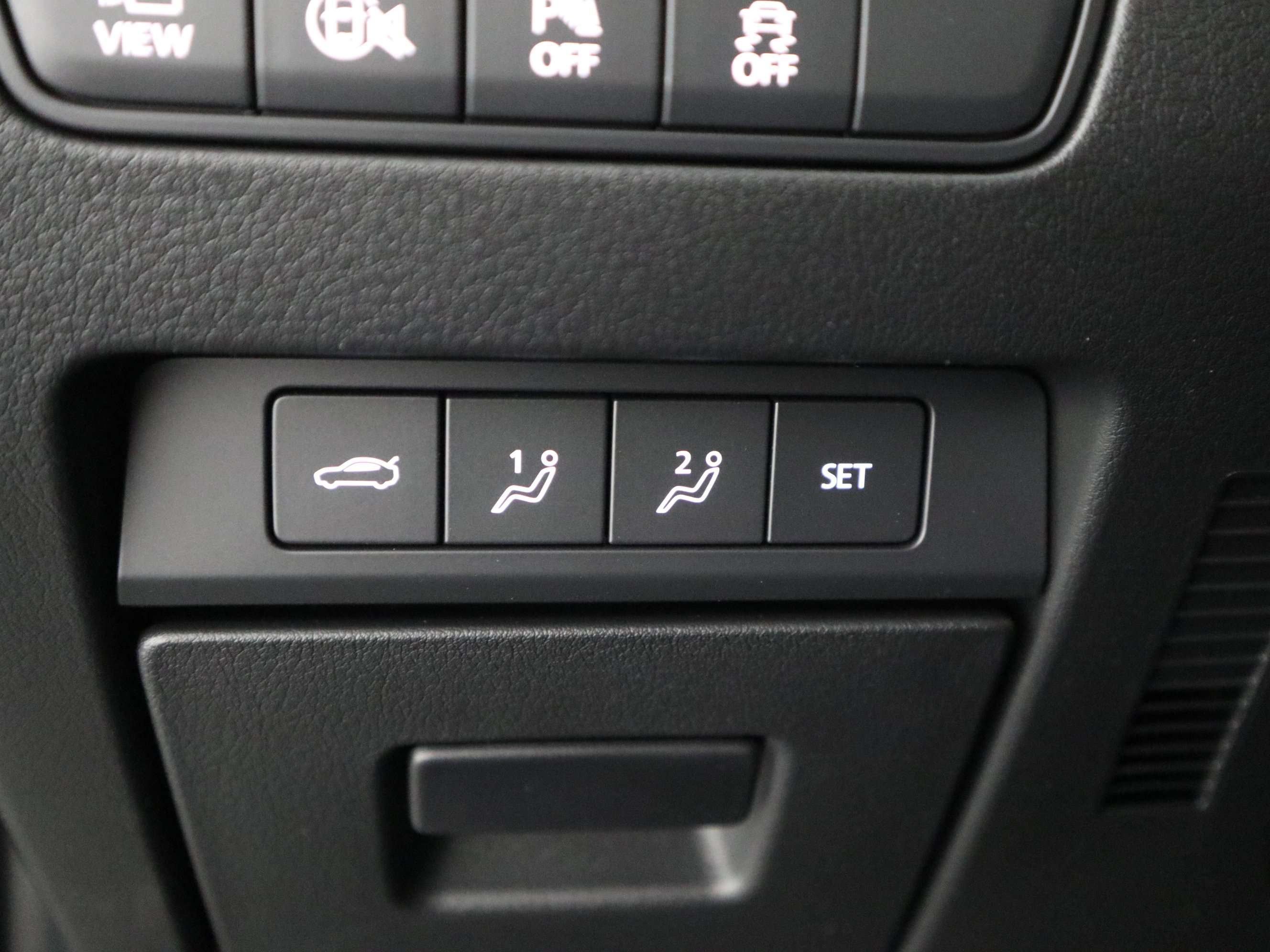 New 2026 MAZDA MAZDA3 2.5 Turbo Sedan w/Premium Plus image 28