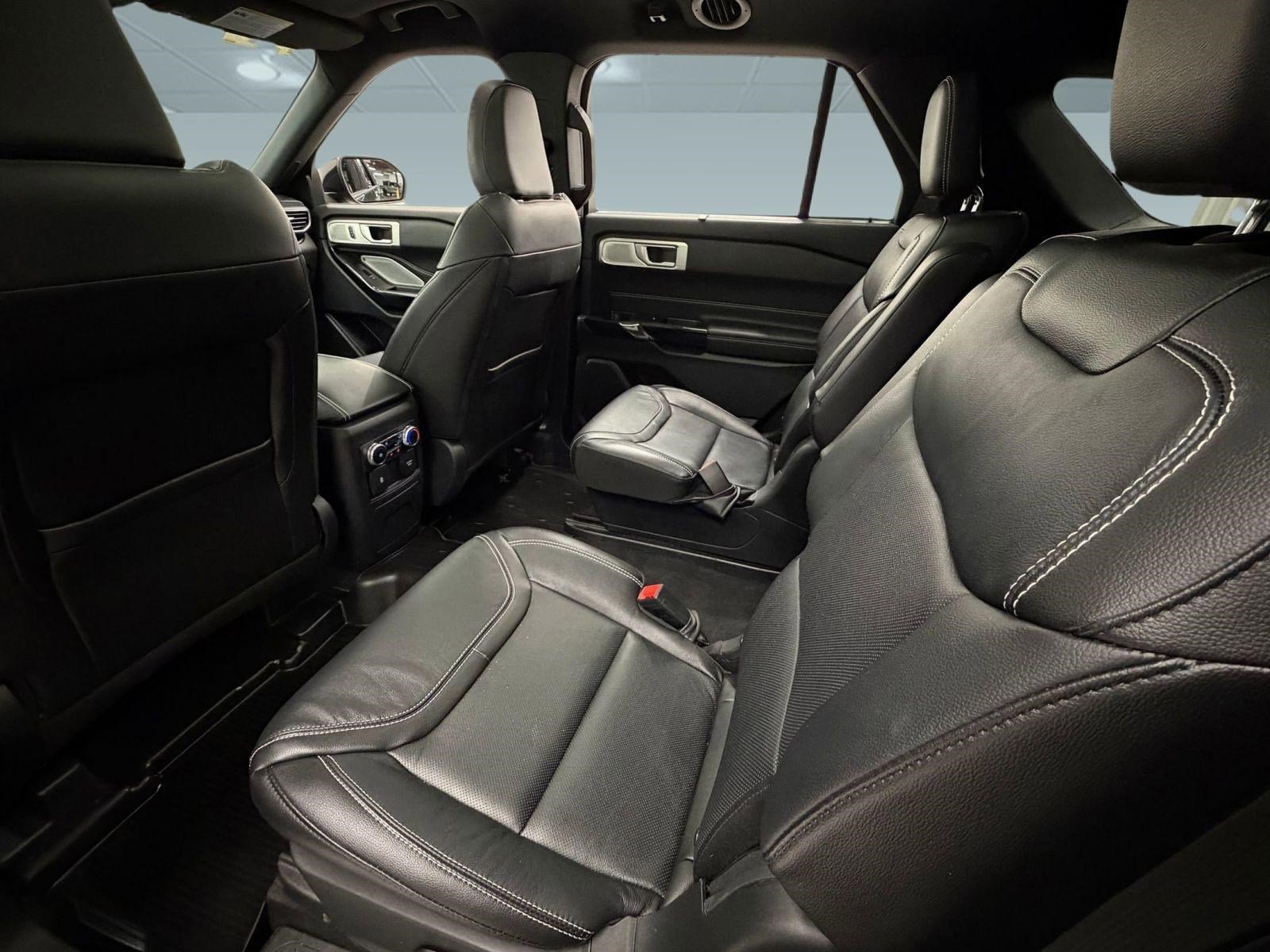 Used 2023 Ford Explorer ST w/ Equipment Group 401A image 21