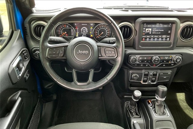 Used 2021 Jeep Gladiator Willys image 5