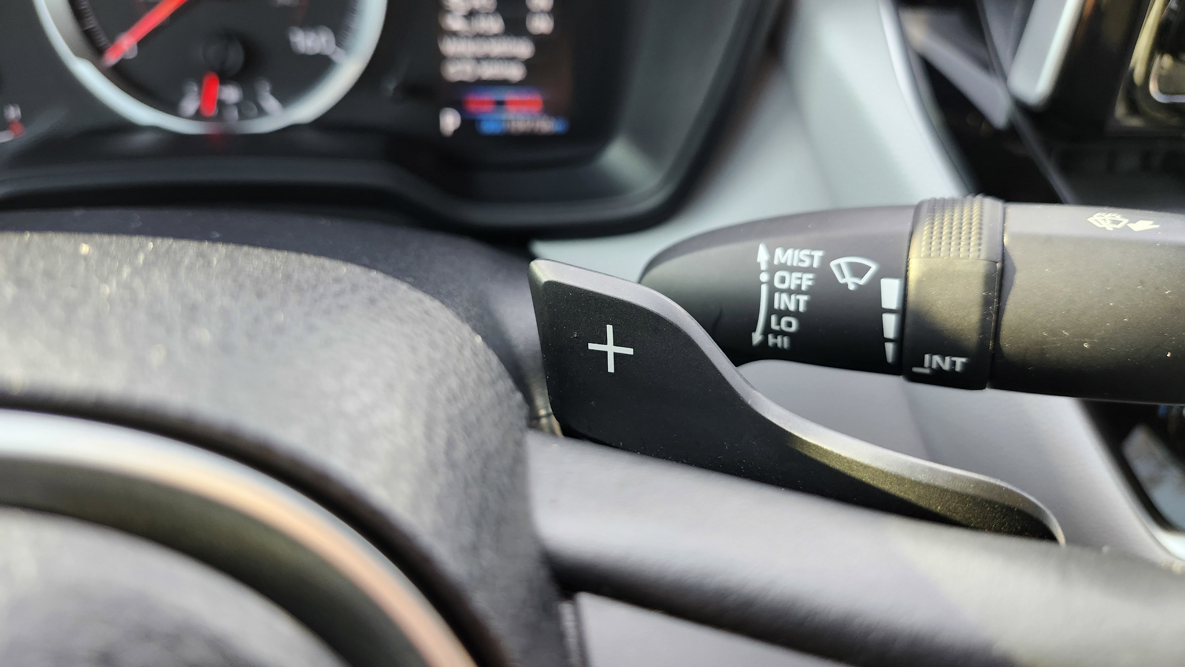 Used 2021 Toyota Corolla SE image 31