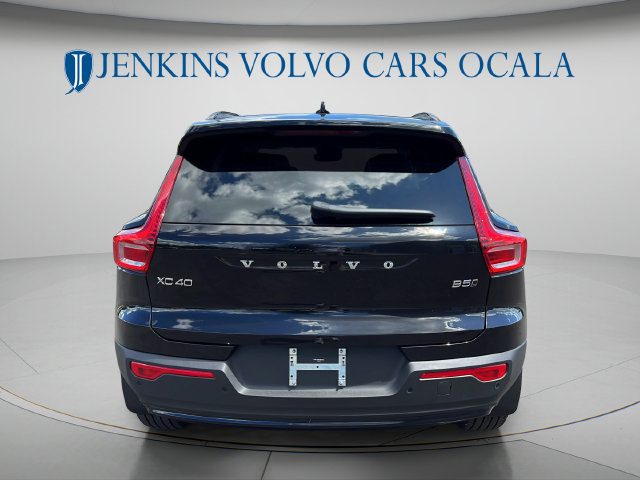 New 2026 Volvo XC40 B5 Plus w/ Climate Package AWD/4WD image 4