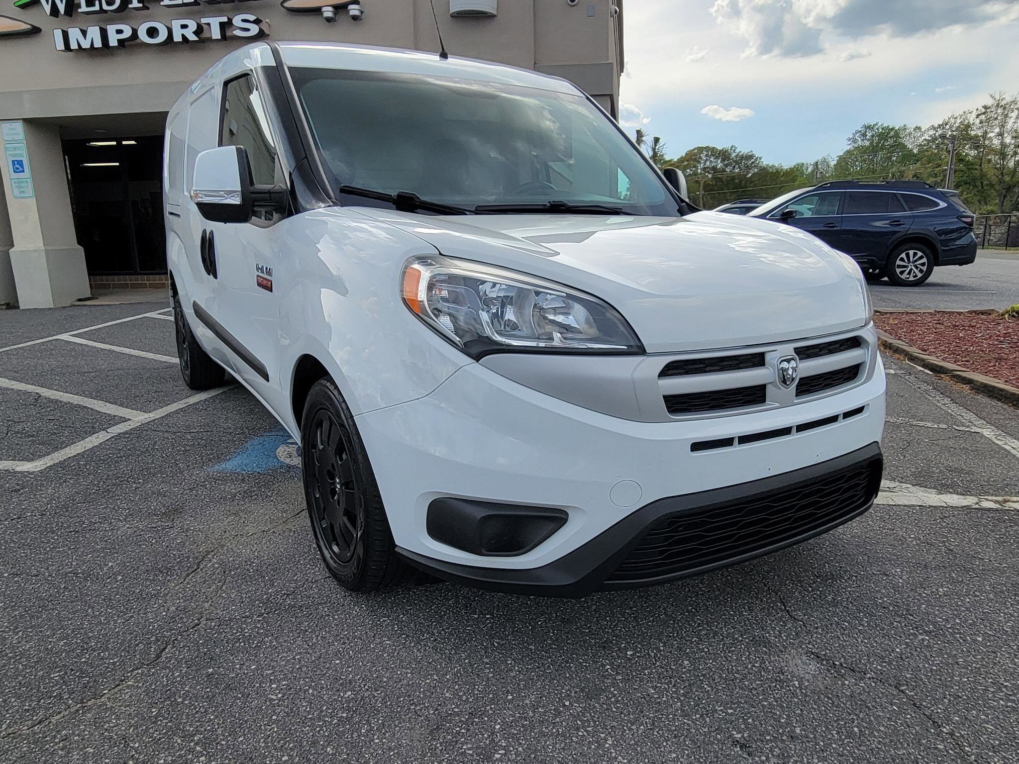 Used 2018 RAM ProMaster City Tradesman SLT FWD image 3