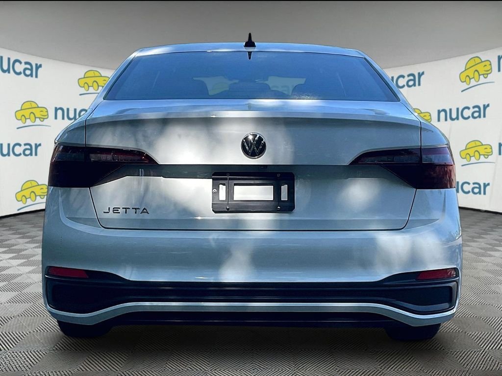 Certified 2023 Volkswagen Jetta Sport FWD image 5