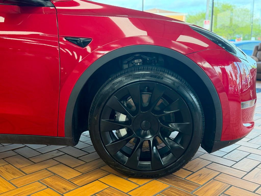 Used 2023 Tesla Model Y Long Range AWD/4WD image 14
