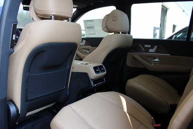 New 2026 Mercedes-Benz GLS 450 4MATIC image 35