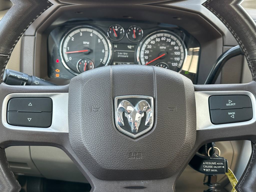 Used 2009 Dodge Ram 1500 Truck Laramie image 17