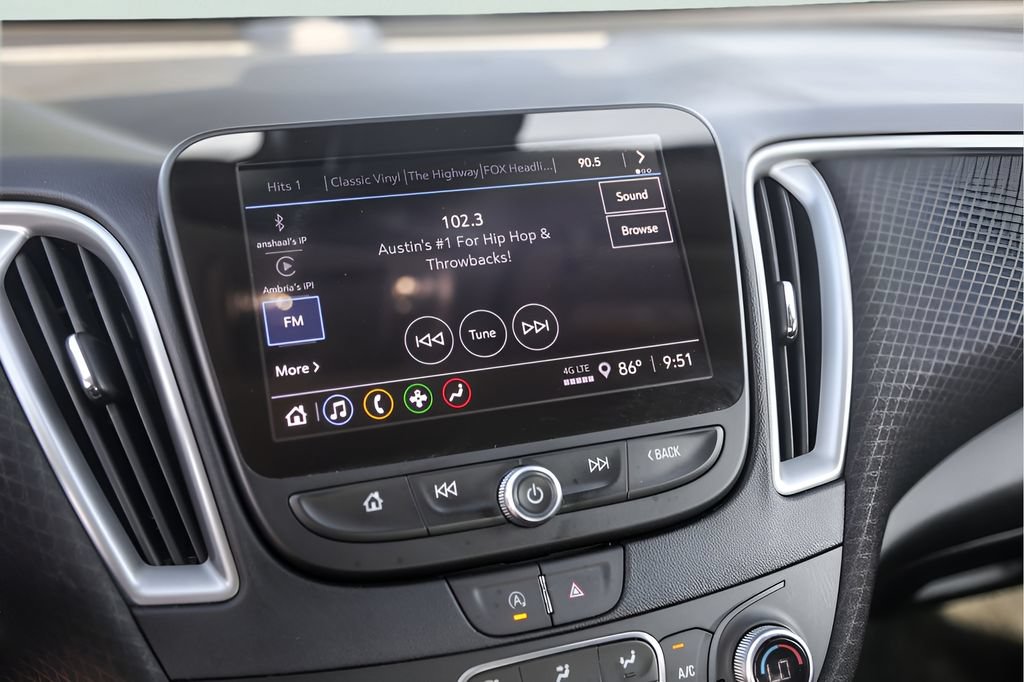 Used 2025 Chevrolet Malibu LT FWD image 19