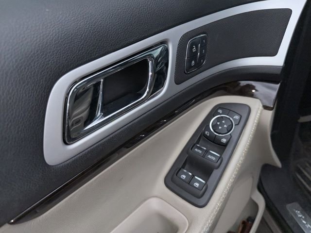 Used 2015 Ford Explorer Limited w/ Equipment Group 302A image 17