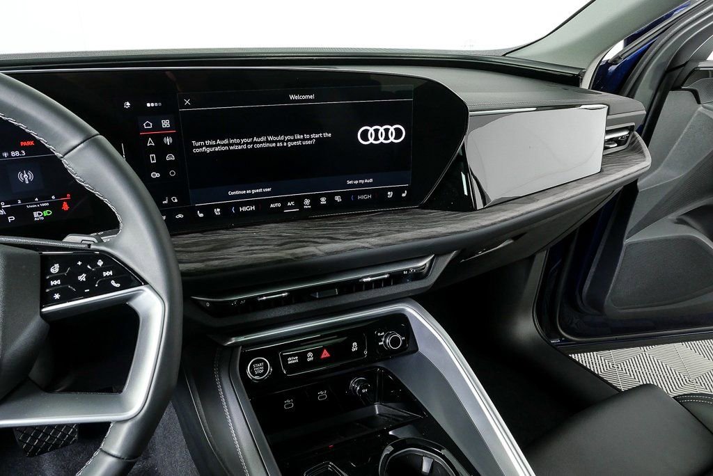 New 2025 Audi Q5 Premium Plus AWD/4WD image 13