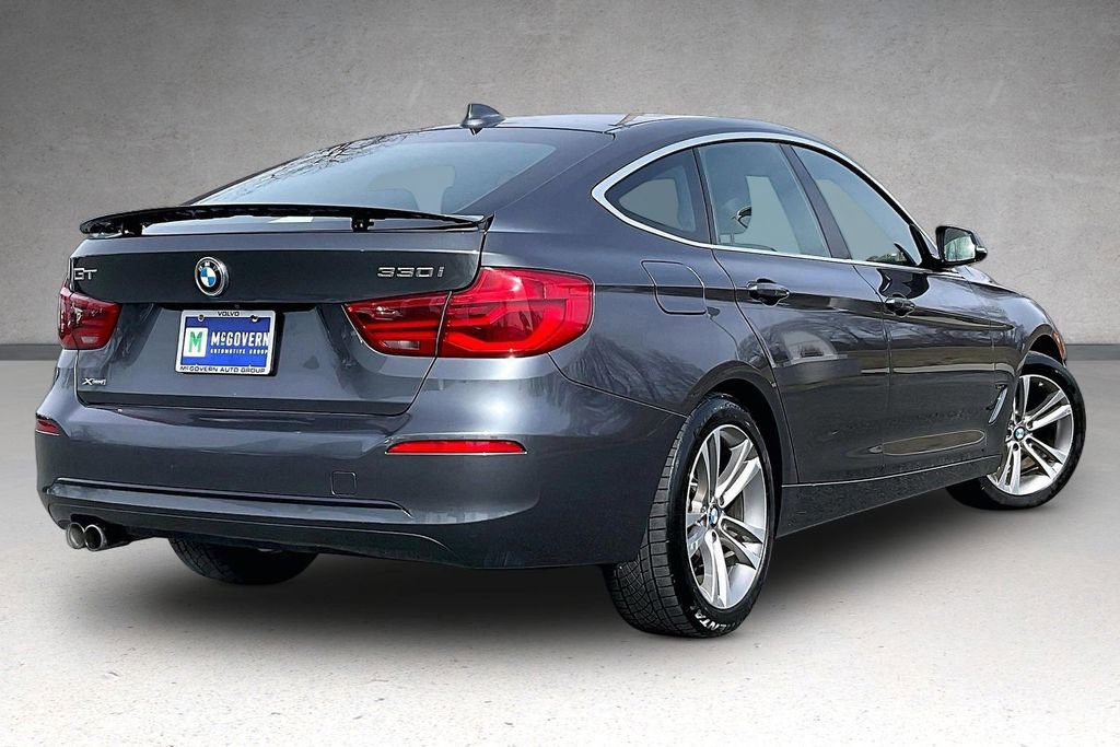 Used 2018 BMW 330i Gran Turismo xDrive image 6