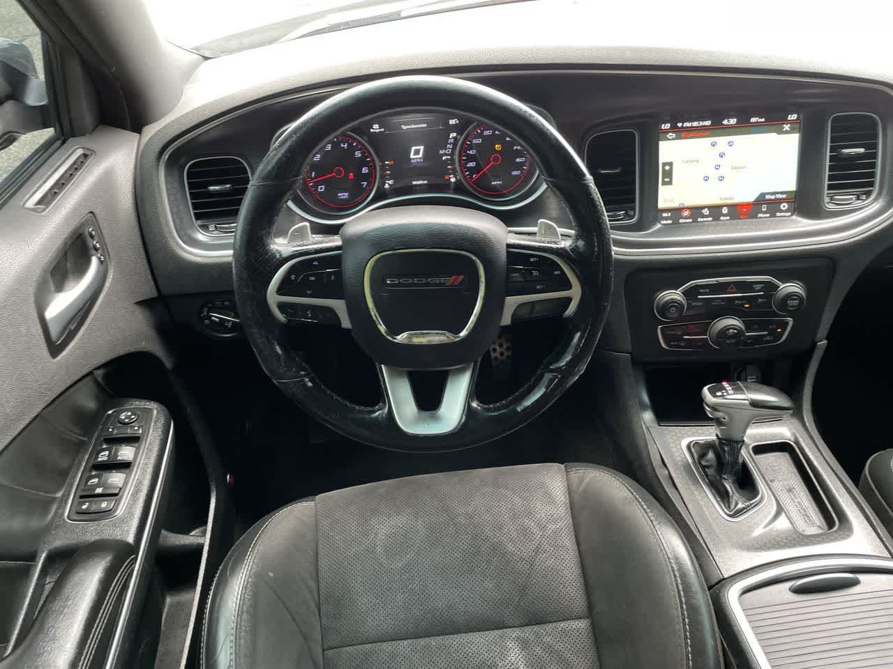 Used 2018 Dodge Charger R/T Scat Pack RWD image 11
