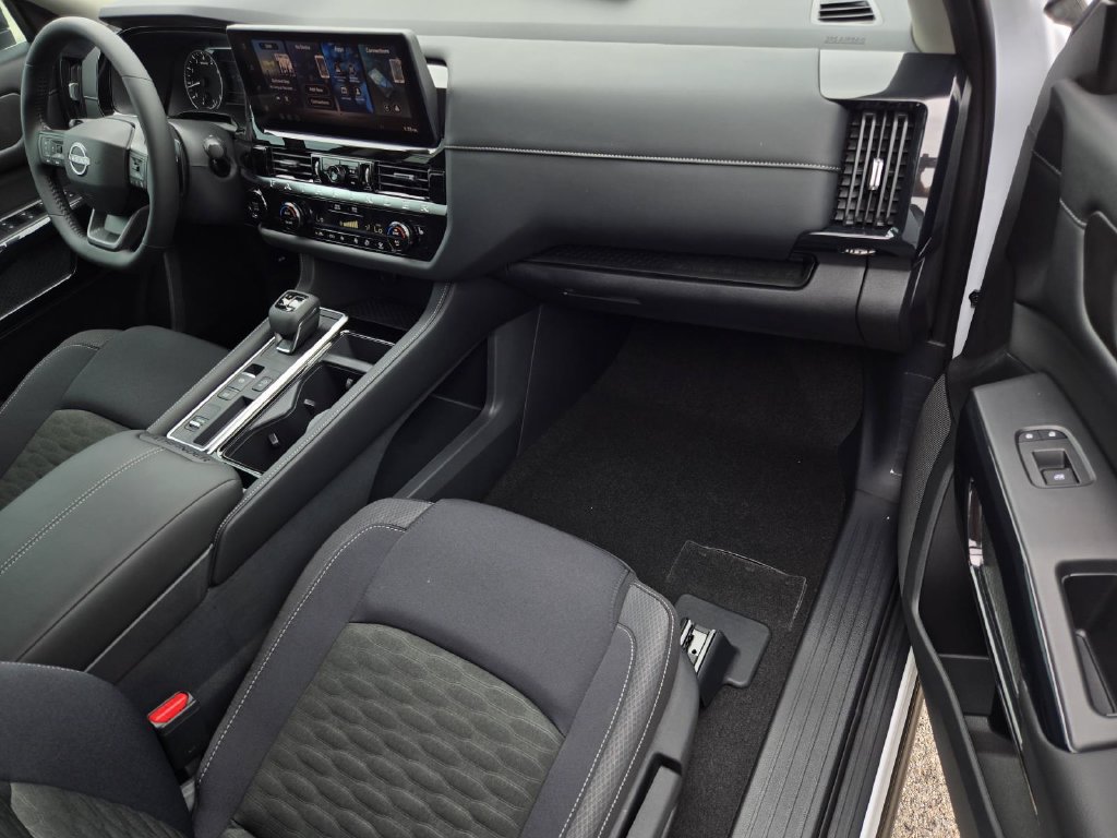 New 2026 Nissan Pathfinder SV FWD image 7