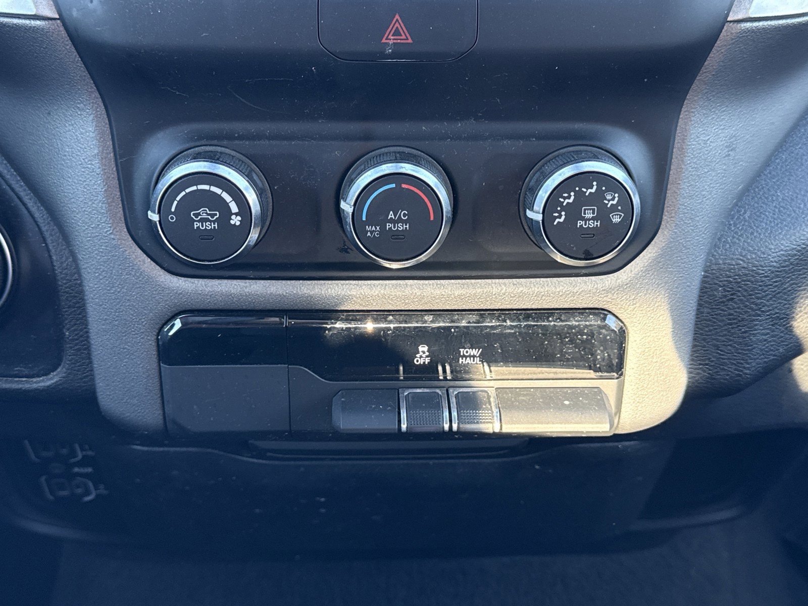 Used 2022 RAM 1500 Big Horn image 24