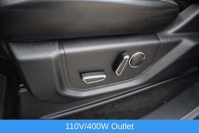 Used 2015 Ford F150 Lariat w/ Equipment Group 502A Luxury AWD/4WD image 19