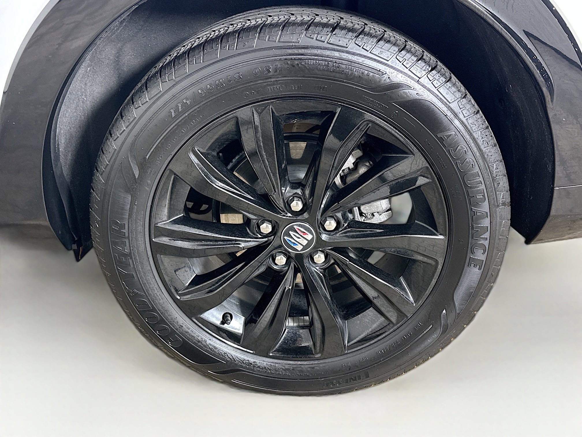 Used 2025 Buick Envista Sport Touring FWD image 11