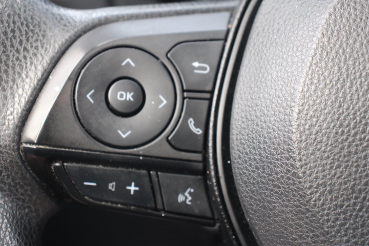 Certified 2021 Toyota RAV4 XLE w/ Convenience Package AWD/4WD image 25