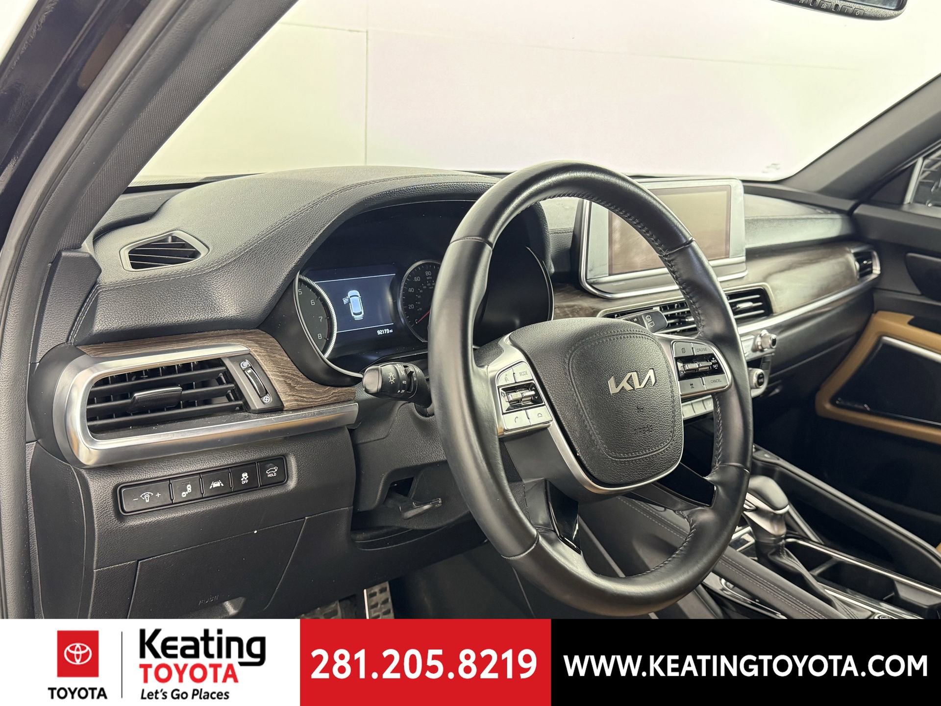 Used 2022 Kia Telluride SX w/ Towing Package image 13