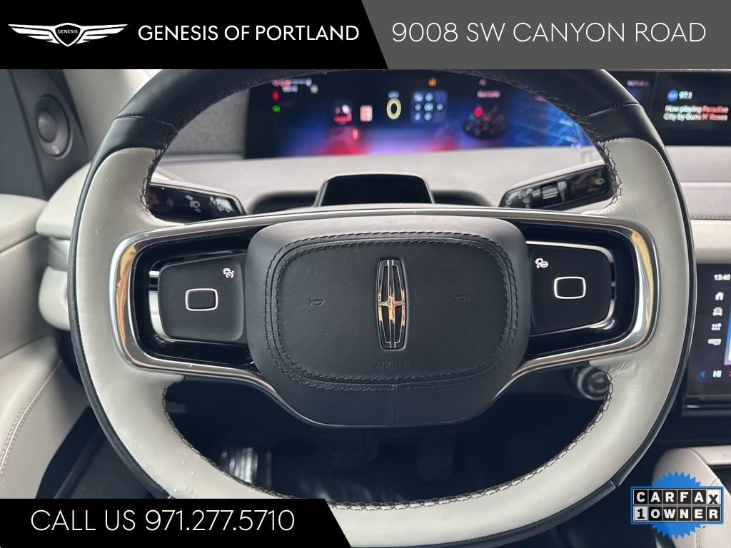 Used 2025 Lincoln Navigator L Reserve AWD/4WD image 23