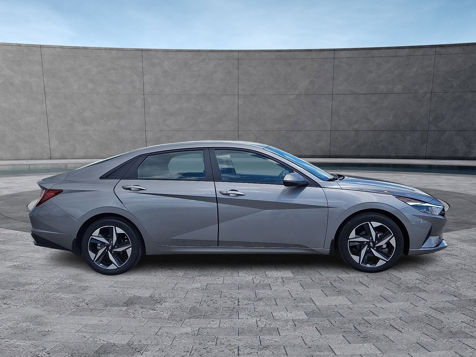 Certified 2023 Hyundai Elantra SEL w/ Convenience Package FWD image 12