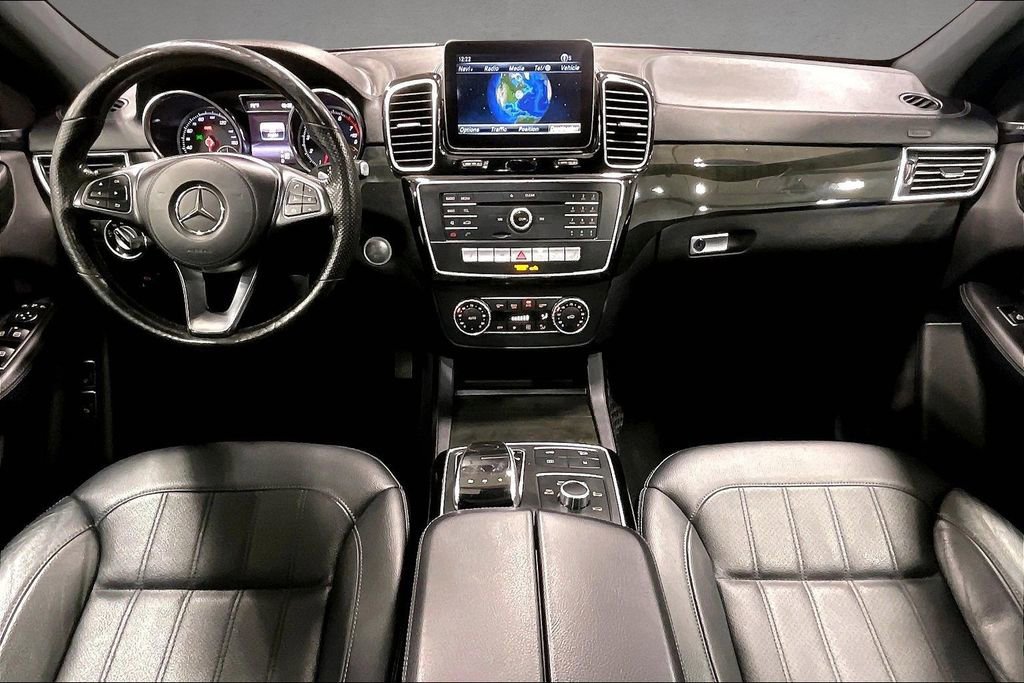 Used 2018 Mercedes-Benz GLS 450 4MATIC image 7