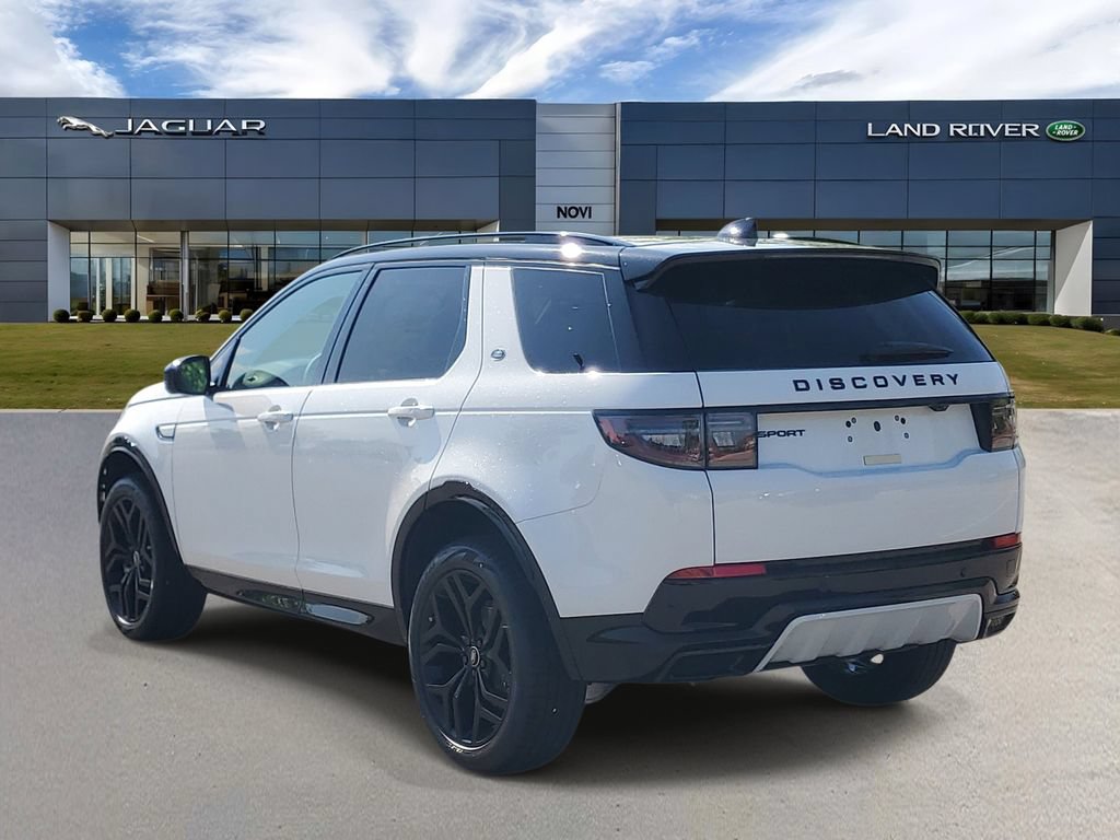 Used 2026 Land Rover Discovery Sport Landmark AWD/4WD image 4