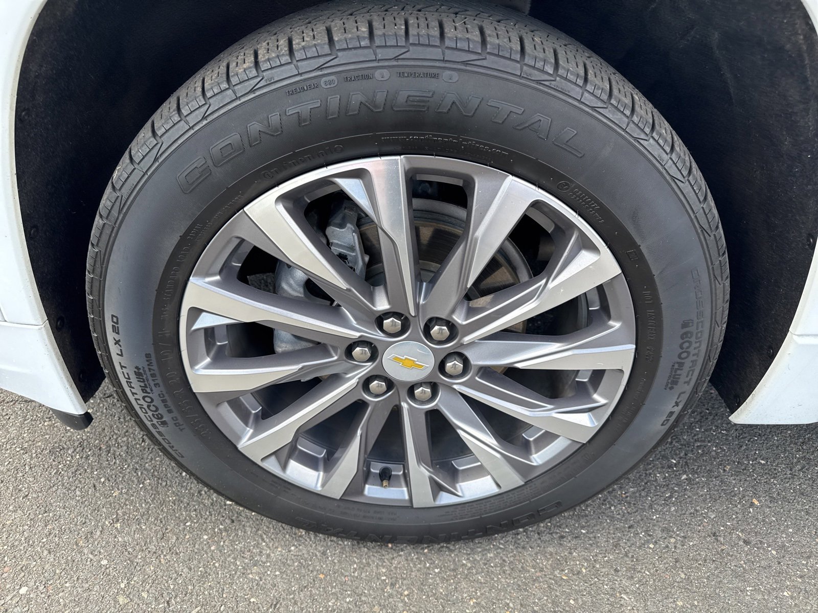 Used 2022 Chevrolet Traverse Premier image 11