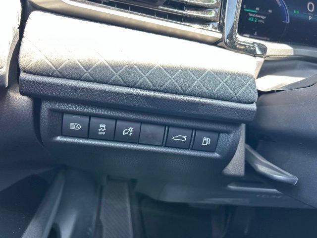 Certified 2026 Toyota Camry XLE FWD image 21