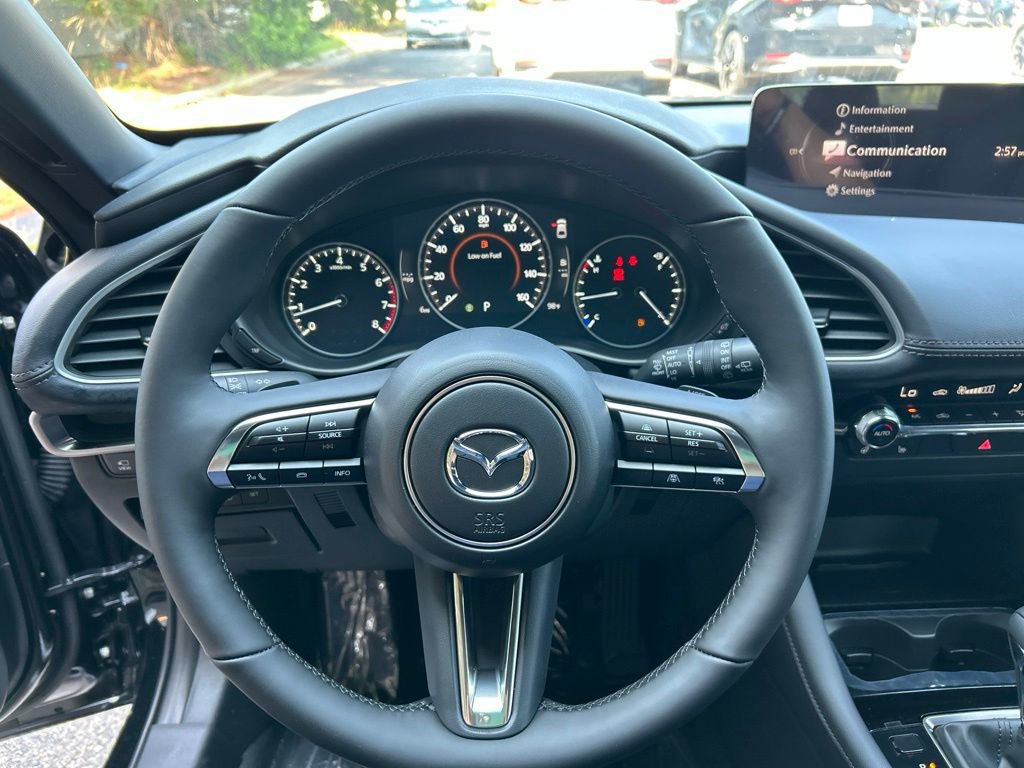 New 2026 MAZDA MAZDA3 Hatchback w/Premium Plus Pkg AWD/4WD image 16