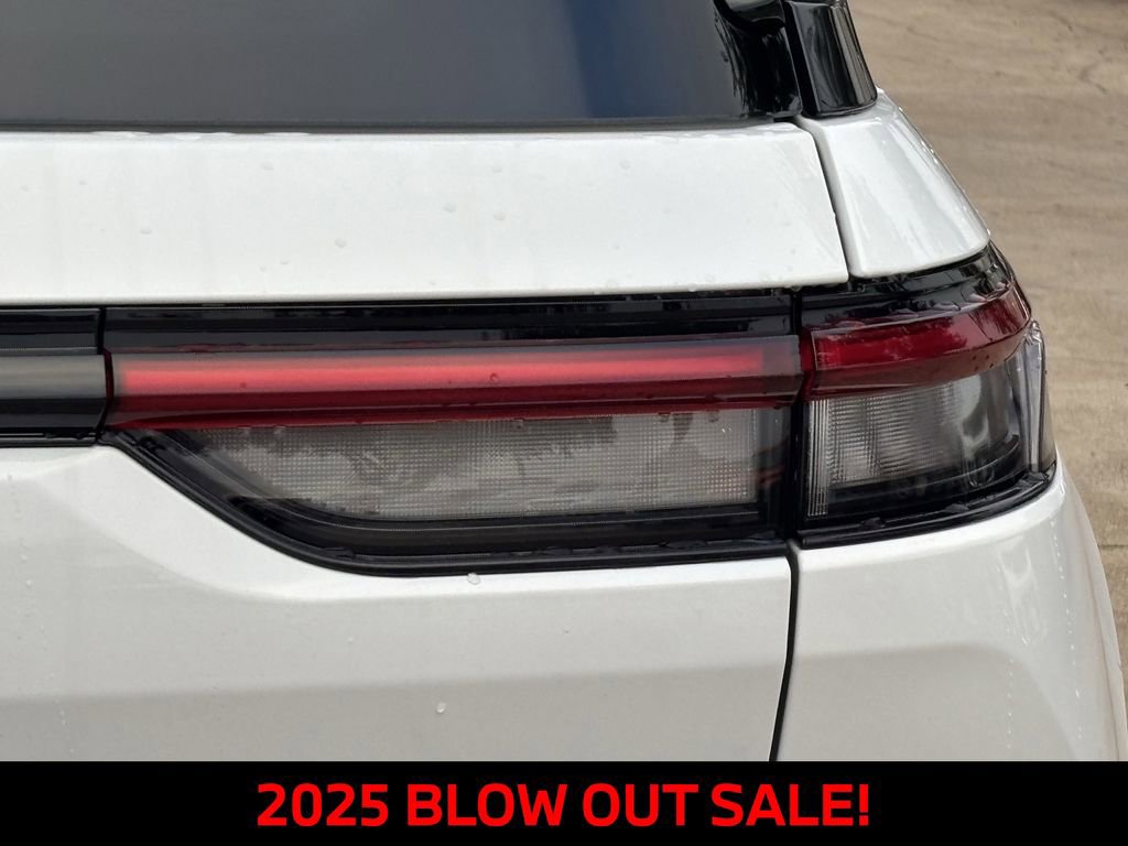 New 2025 Jeep Grand Cherokee Limited w/ Trailer Tow Package image 5
