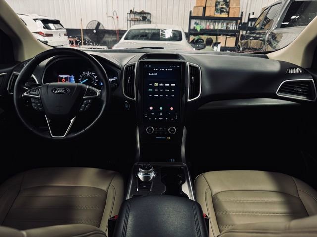 Used 2023 Ford Edge SEL w/ Convenience Package image 24