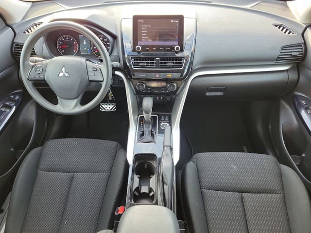 Used 2022 Mitsubishi Eclipse Cross LE image 12