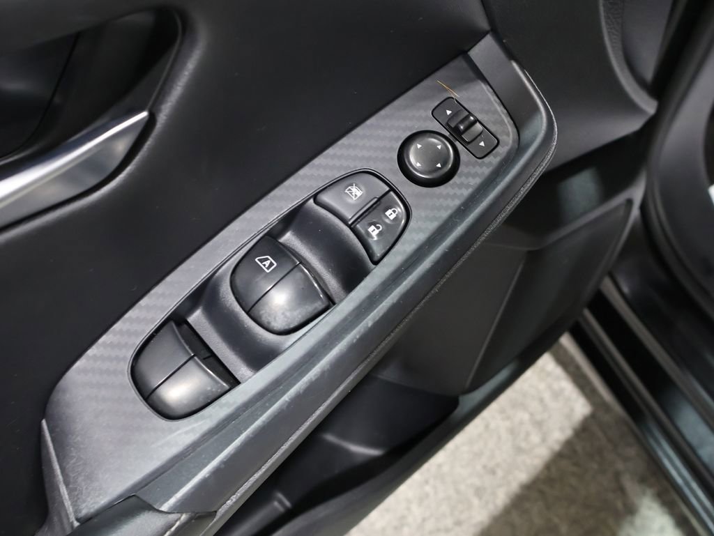 Used 2020 Nissan Sentra SV w/ Electronics Package image 13