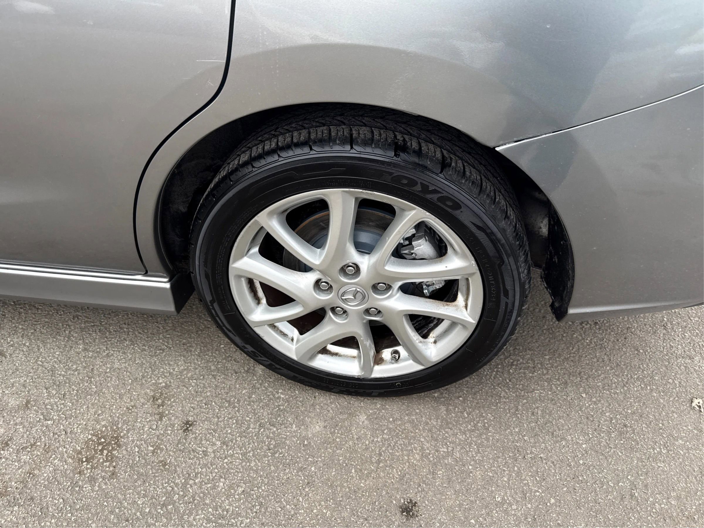 Used 2012 MAZDA MAZDA5 Touring image 22