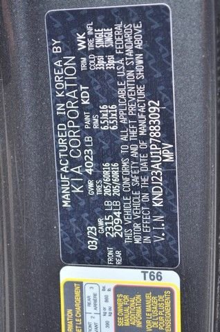 Used 2023 Kia Soul LX w/ LX Technology Package image 14