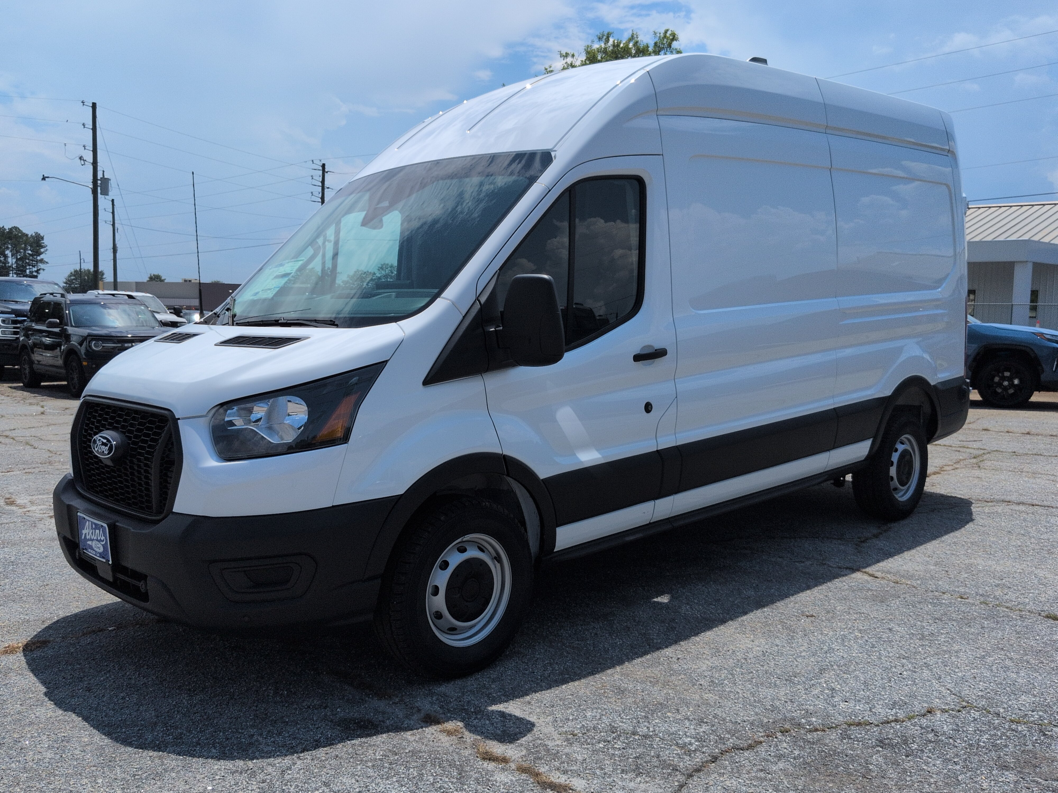 New 2026 Ford Transit 250 148 High Roof RWD image 7