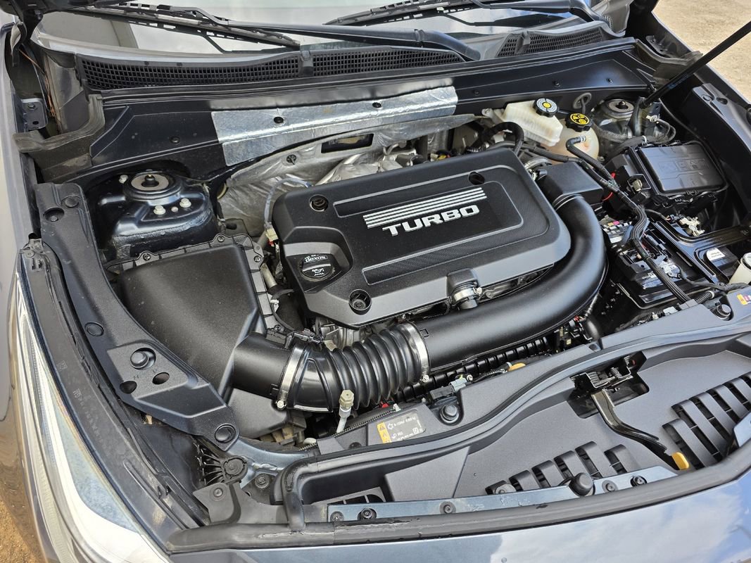 Used 2019 Cadillac XT4 Premium Luxury FWD image 36