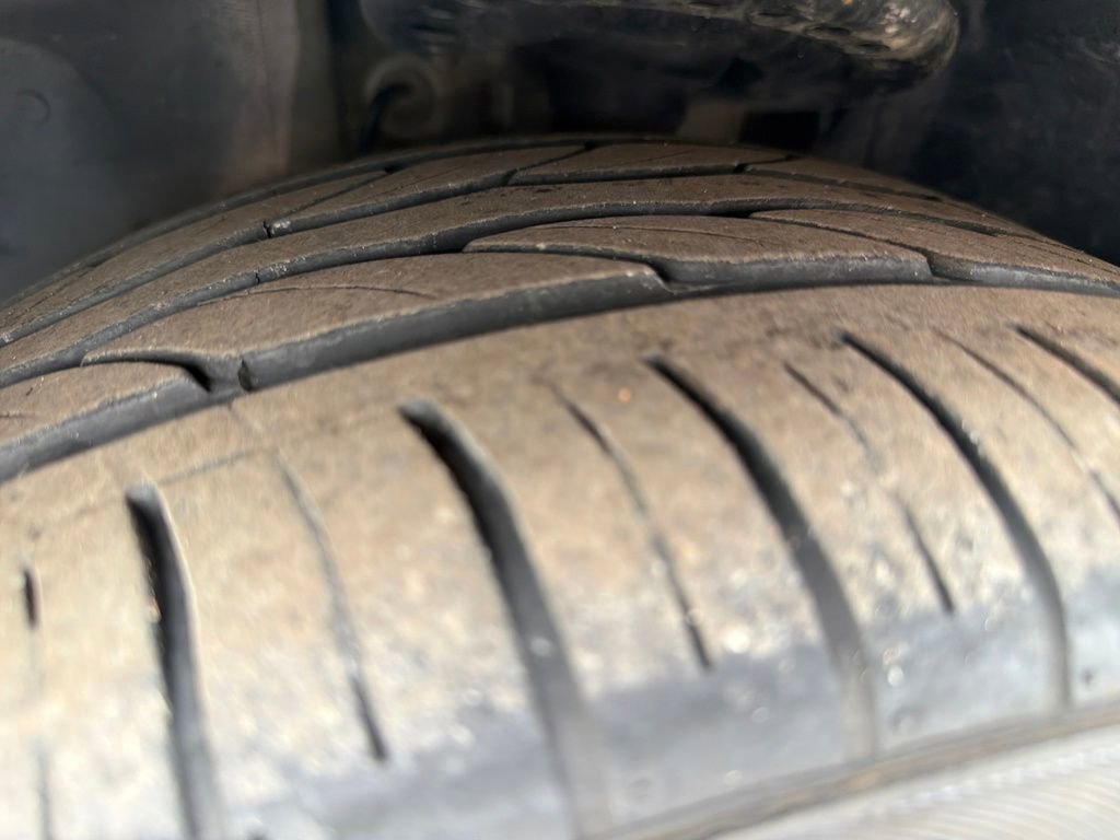 Used 2017 Nissan Maxima Platinum image 31